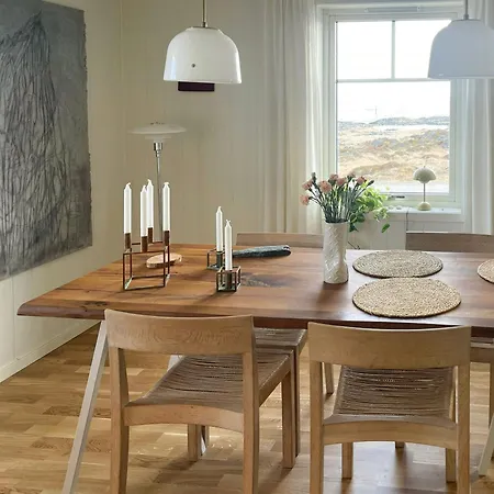Experience Northern Lights With Barents View Feriehus *